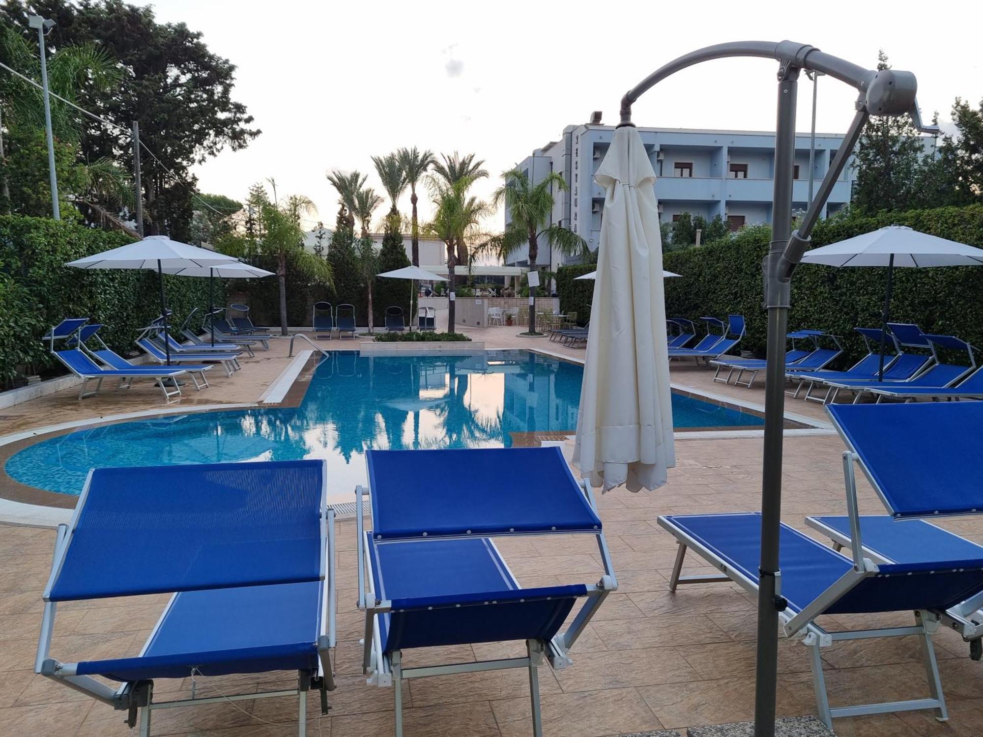 Hotel Costa Azul Balestrate Zewnętrze zdjęcie