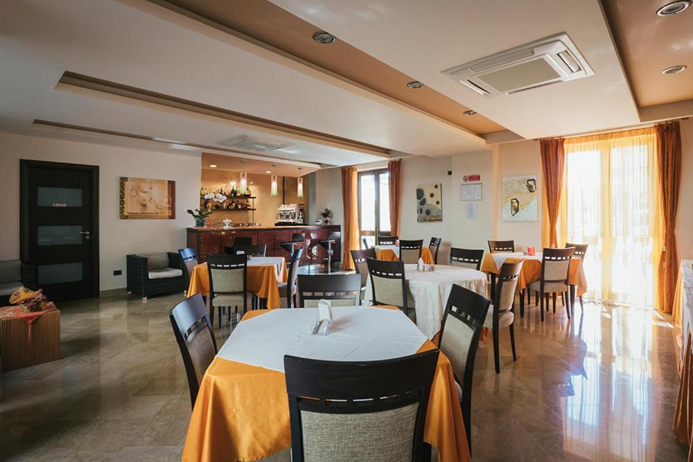 Hotel Costa Azul Balestrate Zewnętrze zdjęcie